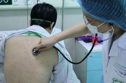 Ho, khó thở gia tăng: Cảnh báo bệnh ho gà