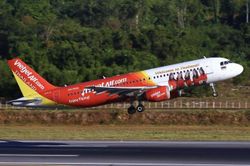 Chưa dùng Boeing 737 Max, Vietjet chờ kết luận vụ máy bay rơi