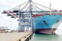 Nhu cầu cao từ ngành Logistics và Quản lý chuỗi cung ứng