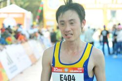 Bùi Thế Anh về nhất marathon nam ở giải Việt dã toàn quốc và Marathon báo Tiền Phong 2019