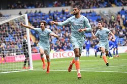 Ghi bàn việt vị, Chelsea ngược dòng thắng Cardiff
