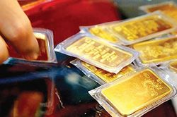 Giá vàng SJC quay đầu giảm nhẹ