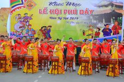 Hôm nay, khai hội Phủ Dày