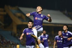Quang Hải ghi siêu phẩm, Hà Nội chiếm ngôi đầu V-League