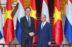 Thủ tướng Nguyễn Xuân Phúc đón Thủ tướng Vương quốc Hà Lan