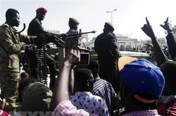 Binh sỹ Sudan tấn công nhóm thân cận với đảng của Tổng thống Bashir