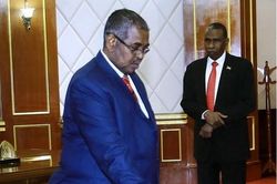 Sudan bắt Thủ tướng và hơn 100 quan chức chính quyền của ông Bashir