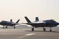 Mỹ triển khai 2 phi đội F-35A đến Trung Đông