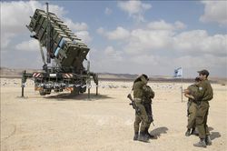 Israel tập trận bắn đạn thật, thử nghiệm thành công hệ thống phòng thủ tên lửa