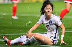 Lee Min Ah và các VĐV xinh đẹp như thiên thần