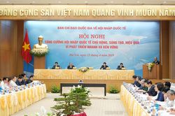 Thủ tướng: Chúng ta tự tin tiến lên hội nhập quốc tế