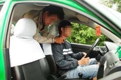 Thiếu niên 16 tuổi siết cổ tài xế taxi ở Sài Gòn để cướp