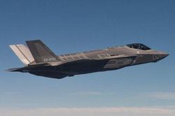 Nhật Bản đã tìm thấy xác tiêm kích F-35A bị rơi?