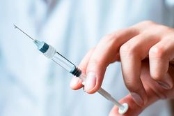 Lây nhiễm HIV hàng loạt ở Pakistan nghi do dùng kim tiêm có virus