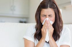 Những tác hại không ngờ của việc ngồi điều hòa quá lâu