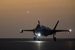 Không quân Mỹ lần đầu tiên sử dụng F-35A tấn công IS ở Iraq