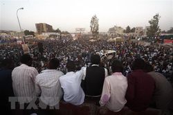 Hội đồng quân sự và phe đối lập tại Sudan nối lại đàm phán