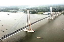 Sông Hậu thêm cầu Vàm Cống
