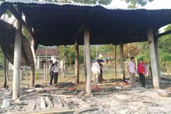 Cháy nhà giữa đêm thiêu rụi hoàn toàn tài sản