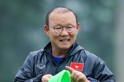 Danh sách tuyển Việt Nam dự King's Cup: Kỳ lạ và an toàn