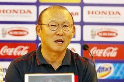 Trước truyền thông Thái, HLV Park nói: 'Việt Nam không sợ Hàn Quốc, huống chi là Thái Lan'