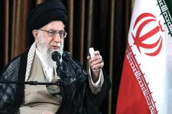 Giữa căng thẳng, lãnh tụ Iran 'dội gáo nước lạnh' vào Mỹ