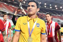 'Tuyển Việt Nam vượt mặt Thái Lan vì Kiatisak ra đi'