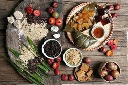 Ăn gì trong ngày 'Tết sâu bọ' 5/5 âm lịch?