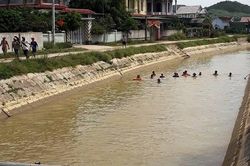 Trượt chân ngã xuống kênh, cụ bà 84 tuổi đuối nước tử vong