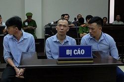 Bị đánh thành thương vì món tiền... chơi cờ bạc