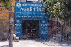 Tạm giữ giám đốc doanh nghiệp đấu giá đất 'vòi' tiền người dân