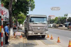 Mở đợt cao điểm kiểm tra và xử lý 'hung thần' xe ben