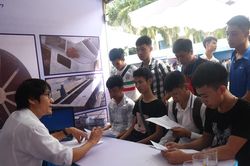 Hơn 700 cơ hội cho sinh viên Nghệ An trong ngày hội việc làm