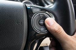 Hệ thống ga tự động hoạt động ra sao?