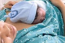 Sản phụ đẻ rơi con thứ 5 trên đường đến bệnh viện ở Sài Gòn