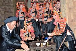 Tết mùa mưa của đồng bào Hà Nhì