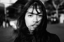 Thiếu nữ 'gieo thương nhớ' với chùm ảnh chân dung đen trắng