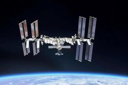 NASA mở cửa Trạm Vũ trụ Quốc tế cho du khách 'qua đêm'
