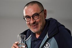 CHUYỂN NHƯỢNG 8/6: Real tậu thêm tân binh. Chelsea đồng ý cho Sarri đến Juve. Liverpool mua tiền đạo 71 triệu