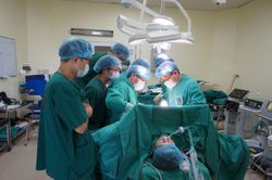 Ca phẫu thuật cắt gan thành công sau 6 giờ của chuyên gia Hàn Quốc