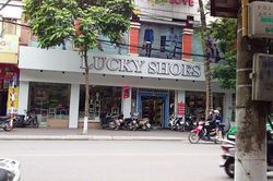 Tổng cục Quản lý thị trường vào cuộc vụ shop giày số 1 Hải Dương bán hàng nhái, hàng giả công khai
