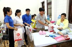 Các phong trào thi đua đã tạo sự thay đổi tích cực của ngành Y tế Ninh Bình