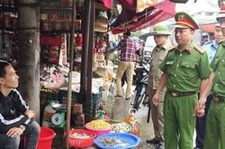 Công an Lạng Sơn phối hợp ngăn chặn tôm hùm đất thẩm lậu vào nội địa