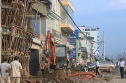 Hà Nội: Người dân khốn khổ vì thi công, mở rộng đường Vành đai 3 'ì ạch'