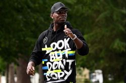 MU đồng ý bán Pogba cho Real giá 150 triệu bảng