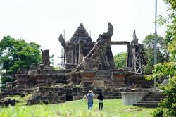 Cận cảnh đền thiêng Preah Vihear ở vùng biên giới Campuchia