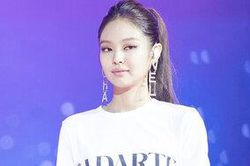 Fan quốc tế đang rất lo lắng cho Jennie (BLACKPINK): Mong YG đừng vắt kiệt sức các thành viên chỉ vì tiền