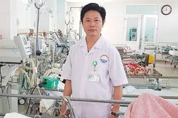 Thủ tướng tặng Bằng khen bác sĩ dùng bia cứu sống bệnh nhân bị ngộ độc rượu