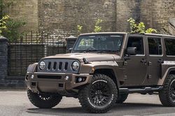 Hàng khủng Jeep Wrangler độ phong cách quân đội siêu ngầu