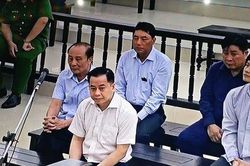 Những hình ảnh đầu tiên của Vũ 'nhôm' và 2 cựu thứ trưởng bộ Công an trong phiên xử phúc thẩm